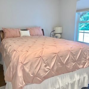 Pink Duvet fits Full/queen